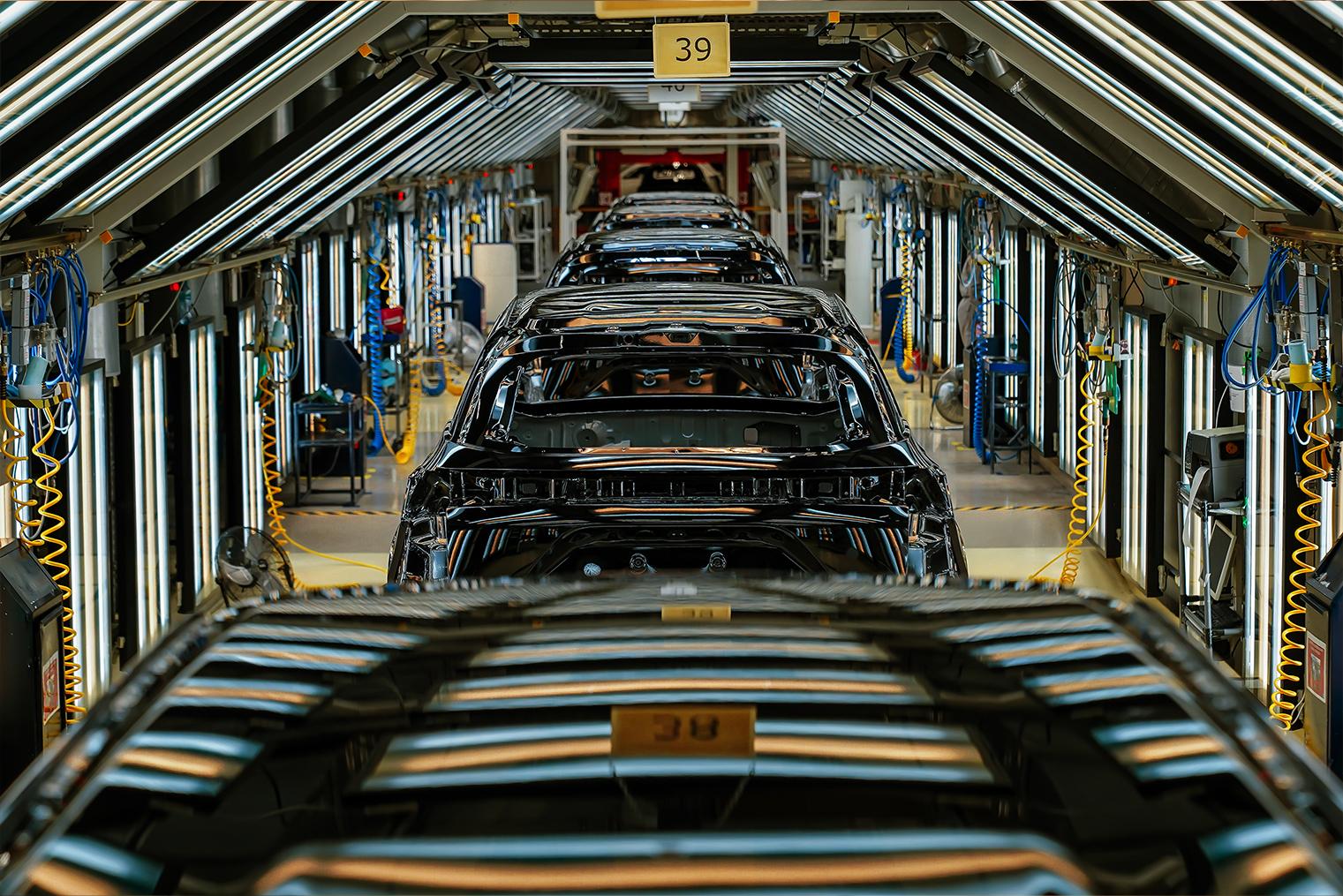 Индивидуальное доукомплектование автомобилей на заводе