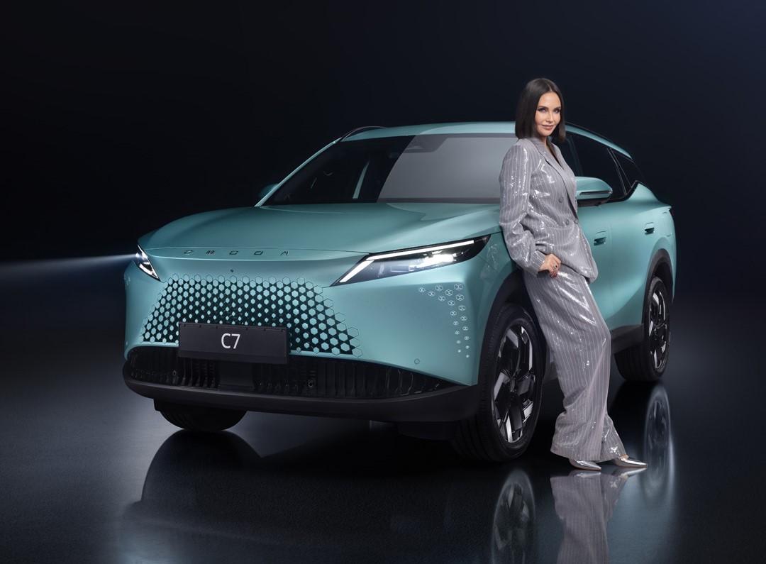  Путешествие с семьей на OMODA C7