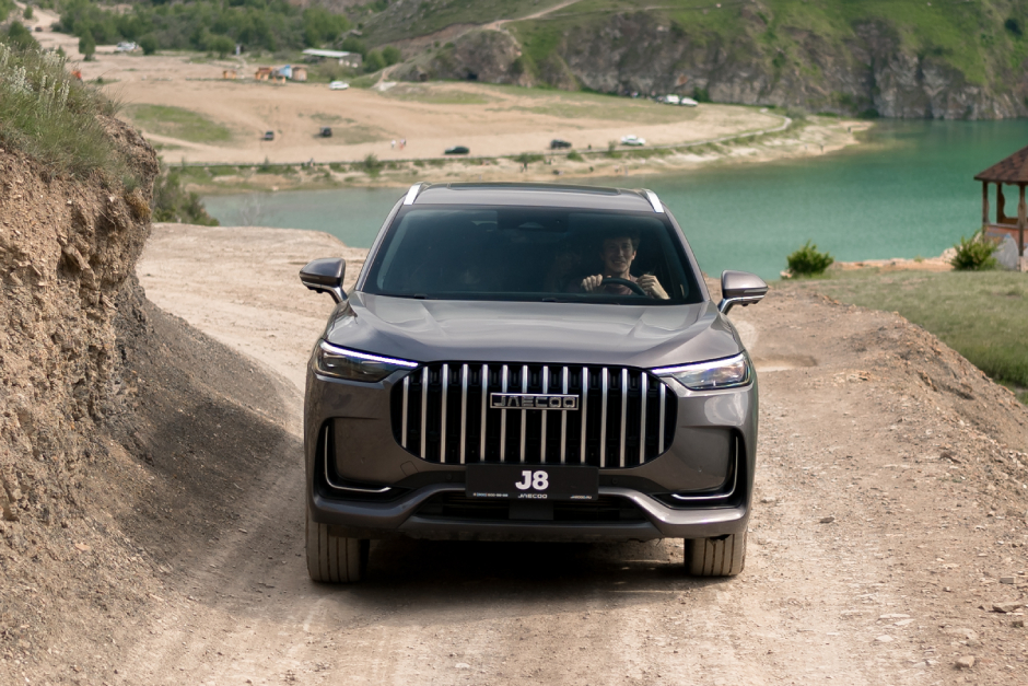 Увод руля вправо на JAECOO J8