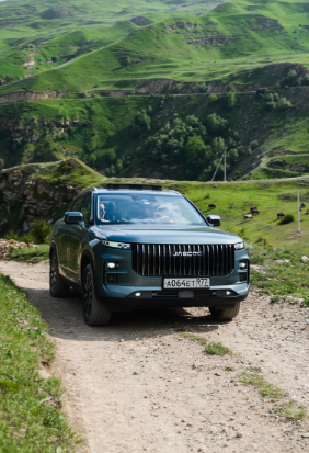 JAECOO J7 оснащен целым арсеналом современных технологий, призванных сделать каждую поездку максимально комфортной и безопасной