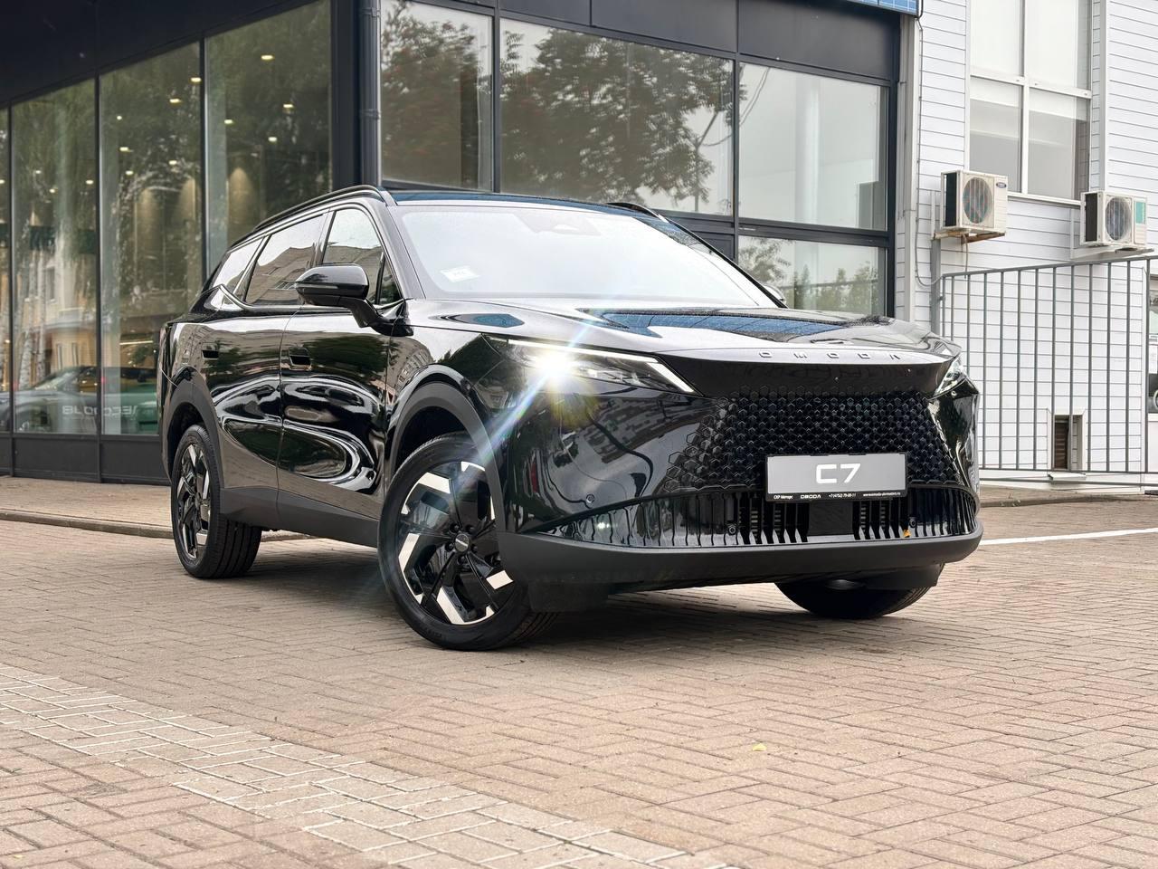 OMODA C7: Флагманский кроссовер будущего в СКР Моторс! 