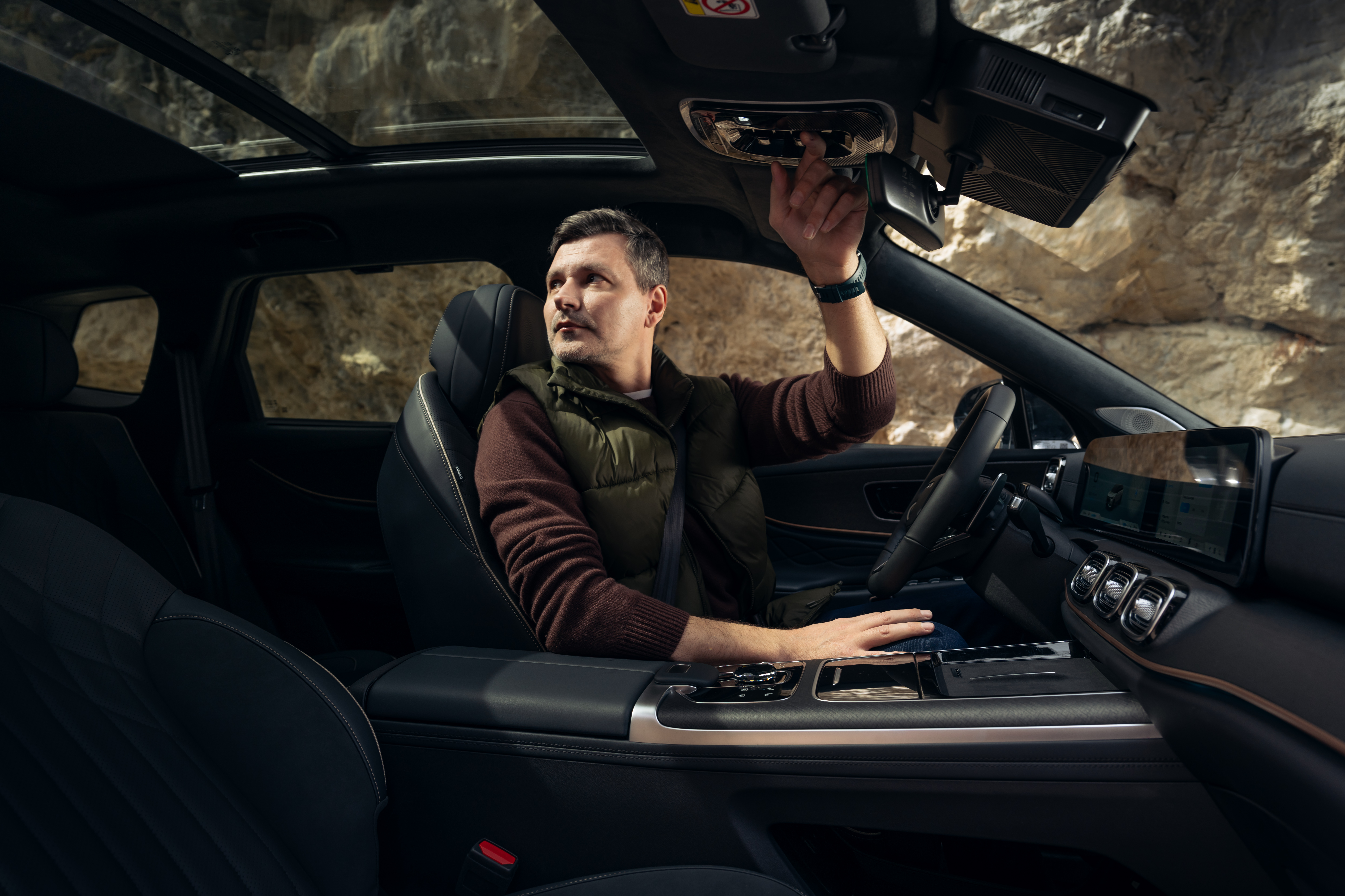 JAECOO J8 – ваш надежный спутник в любом путешествии