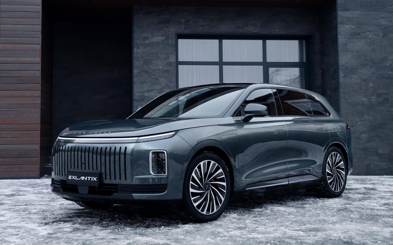 EXEED EXLANTIX ET вошел в топ-3 гибридов России в октябре