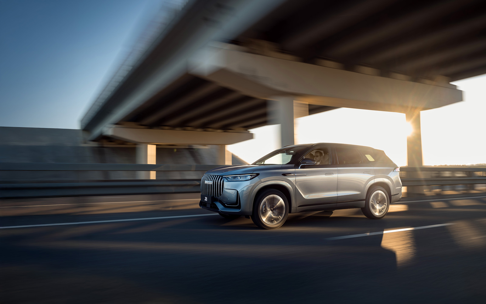 JAECOO J8 – ваша уверенность на каждом километре пути