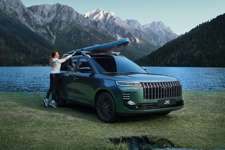 Новый JAECOO J6: управляемость и проходимость для путешествий и активного отдыха