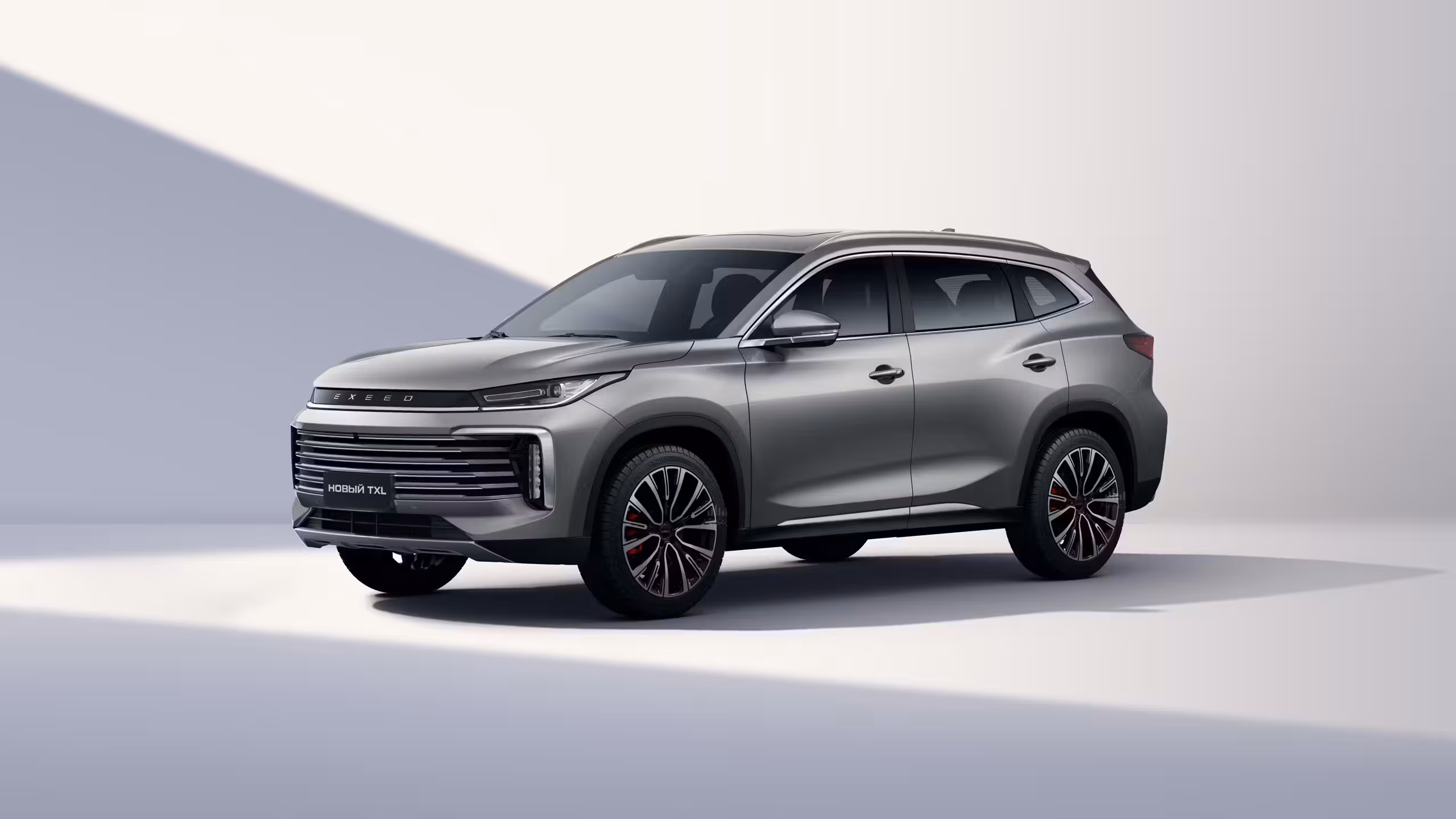 EXEED TXL: какую комплектацию выбрать
