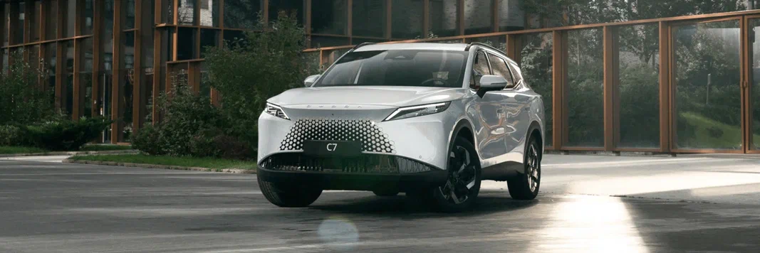 OMODA C7: комплектация Драйв