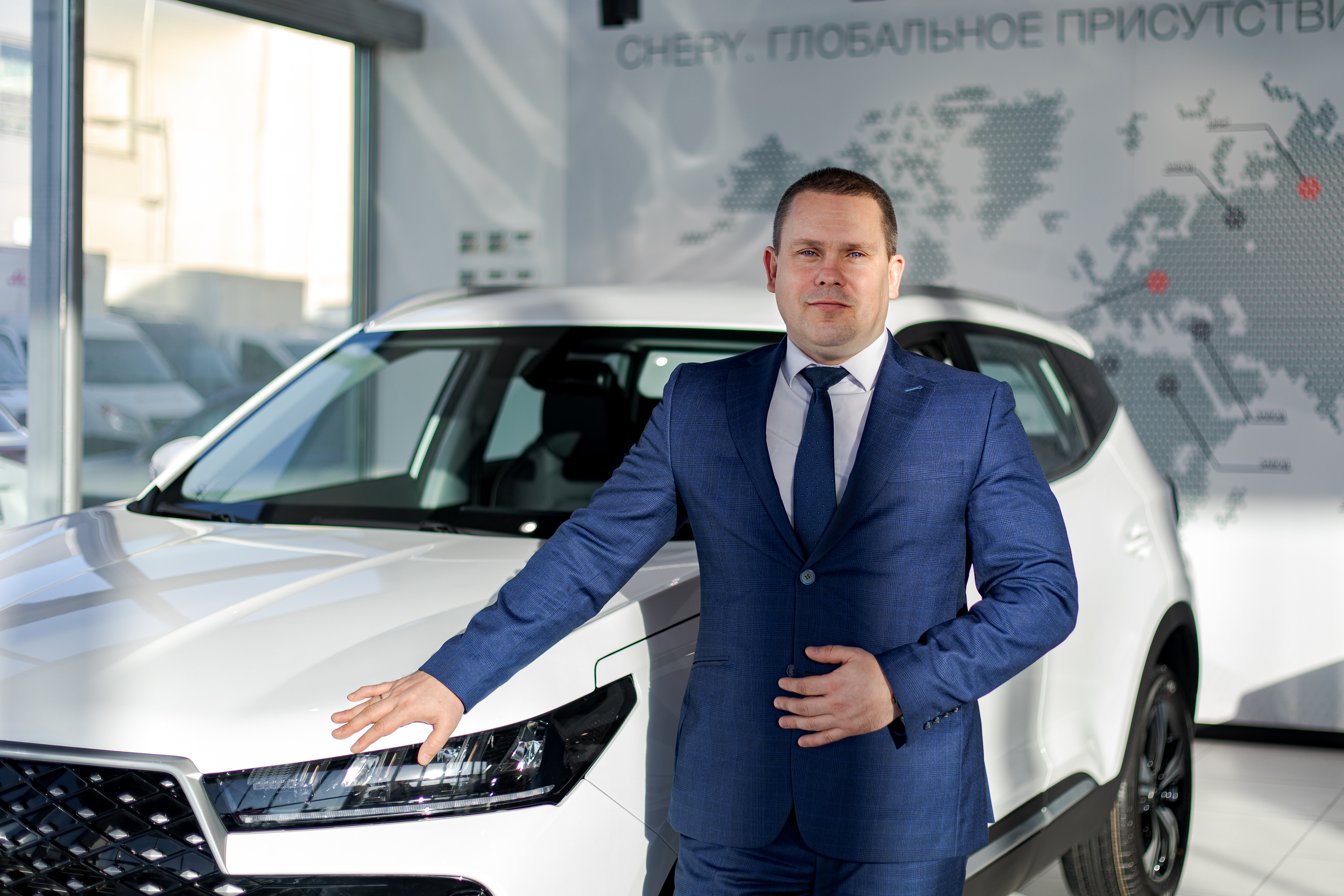 Максим Сотников