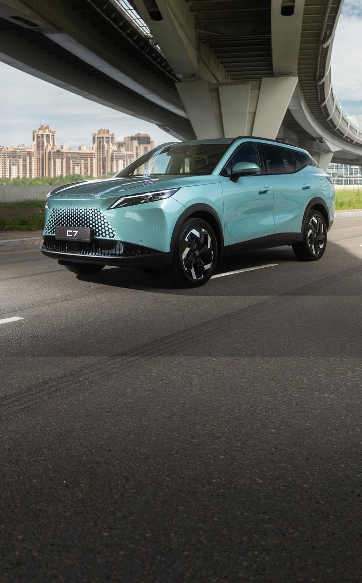 <h1><font color="#ffffff">OMODA C7<br>от 2 739 000 ₽²</font></h1>