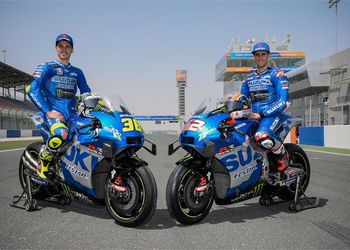 Suzuki GSX-RR для команды SUZUKI ECSTAR