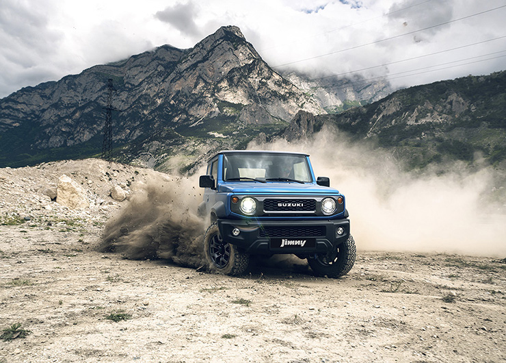 ЧЕТВЁРТОЕ ПОКОЛЕНИЕ SUZUKI JIMNY: 5 ЛЕТ В БЛЕСКЕ ИННОВАЦИЙ
