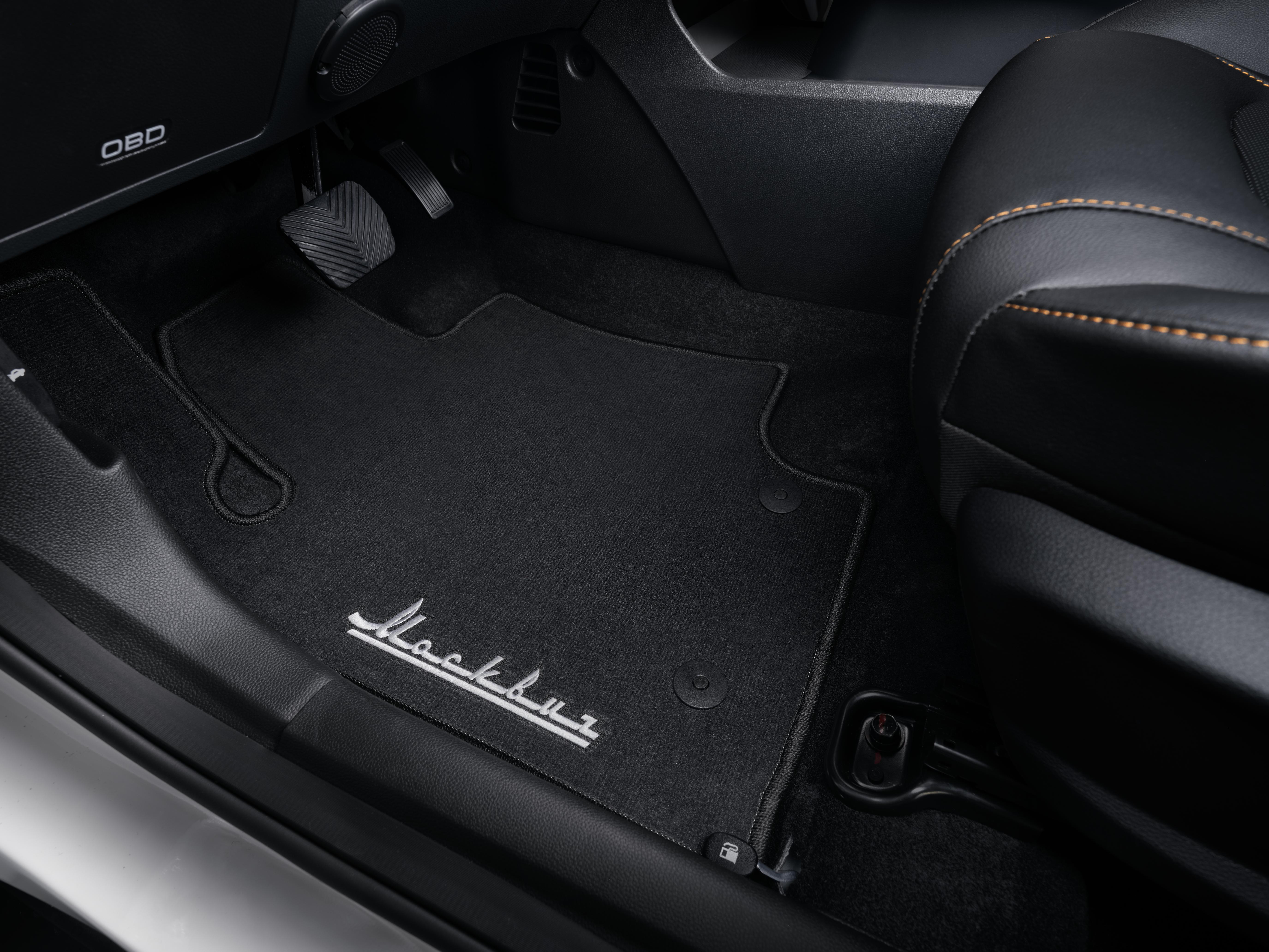 Ковры в салон текстильные