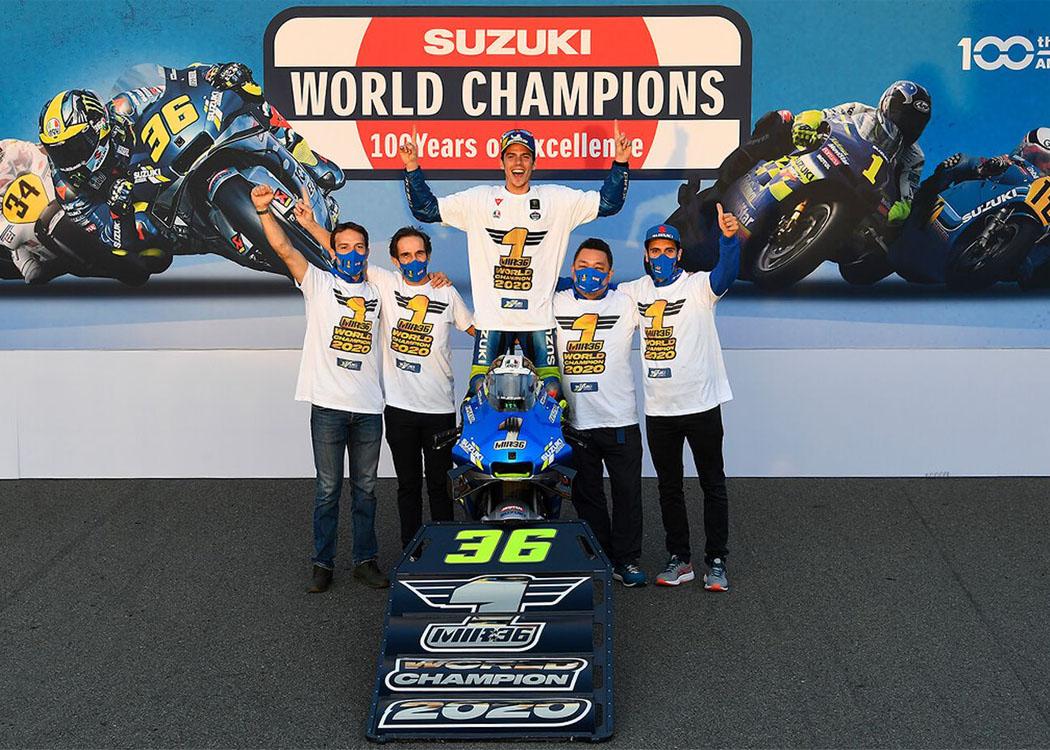 Сразу два почетных трофея