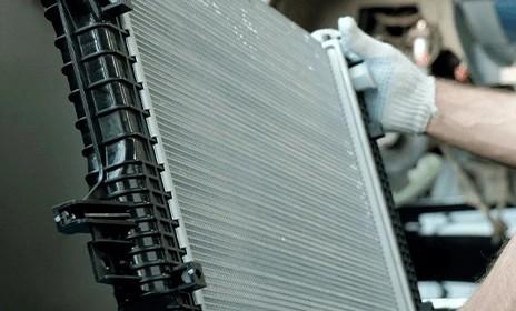 Профессиональная чистка радиатора Вашего автомобиля - от 4690 рублей