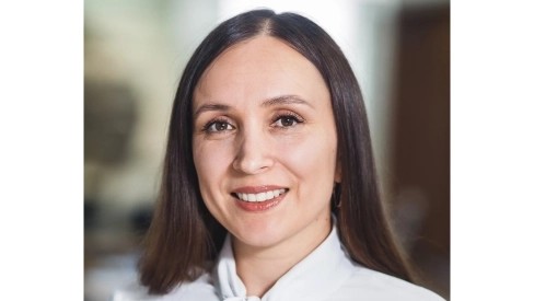 Квасникова Елена