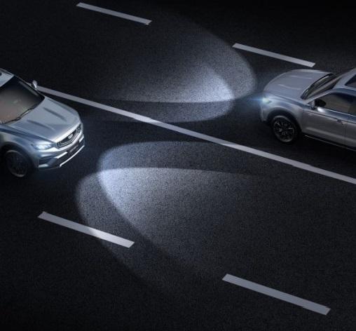 Система автоматического управления дальним светом