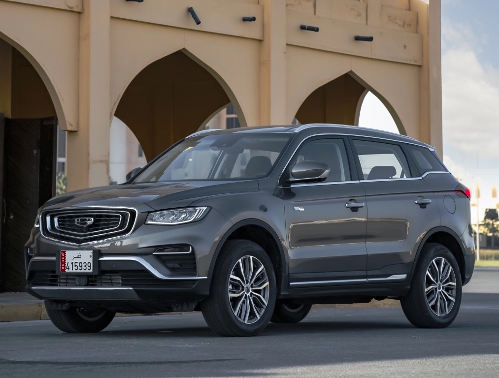 Сравнительный обзор Haval Jolion и Geely Atlas Pro