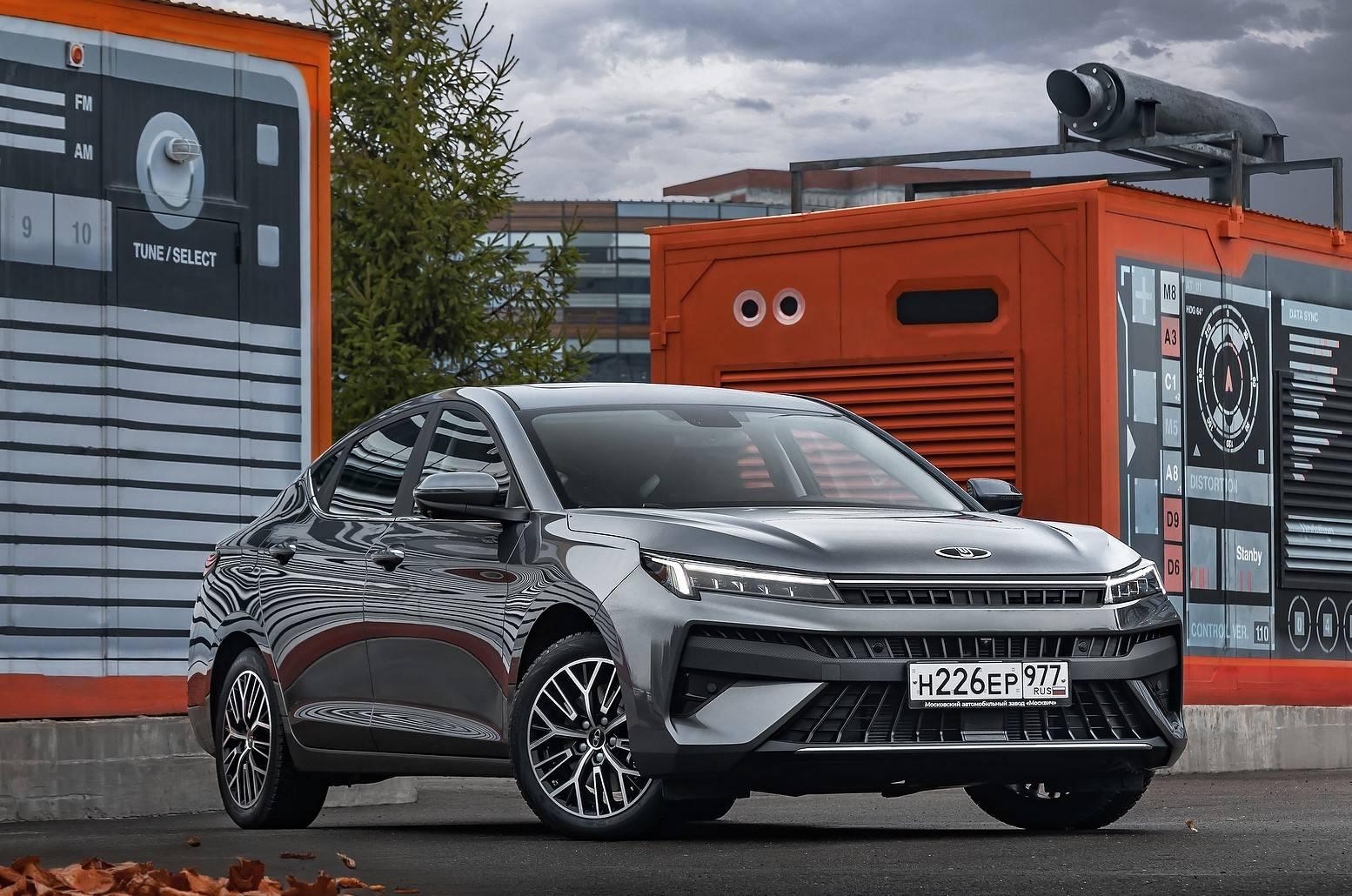 BFM.RU: Проверяем «прописку» у лифтбека «Москвич 6»