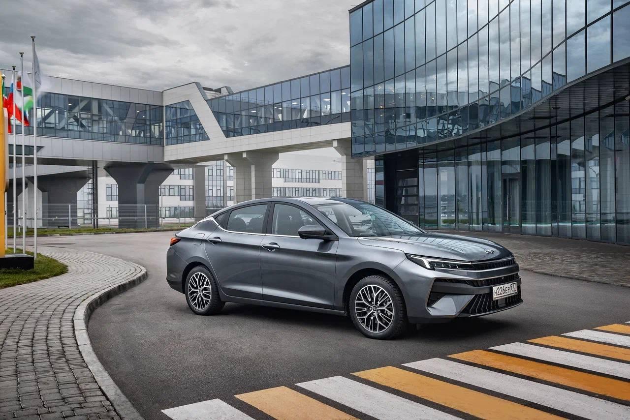 auto.ru: 5 причин присмотреться к лифтбеку «Москвич 6»