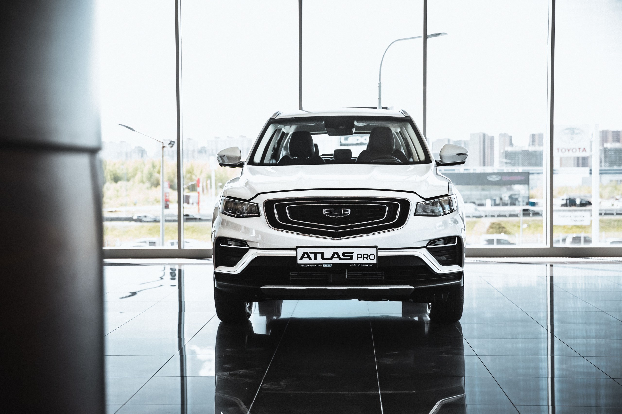 Подробный обзор топливной эффективности Geely Atlas Pro