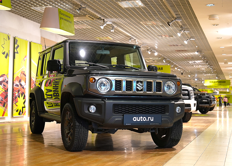 ПЯТИДВЕРНЫЙ SUZUKI JIMNY УЧАСТВУЕТ В ПРЕМИИ «НОВИНКА ГОДА»