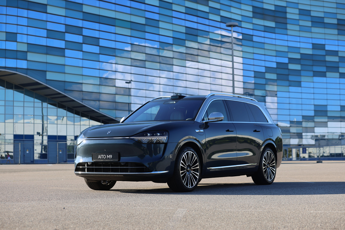 Премиальный кроссовер AITO M9 стал лидером продаж