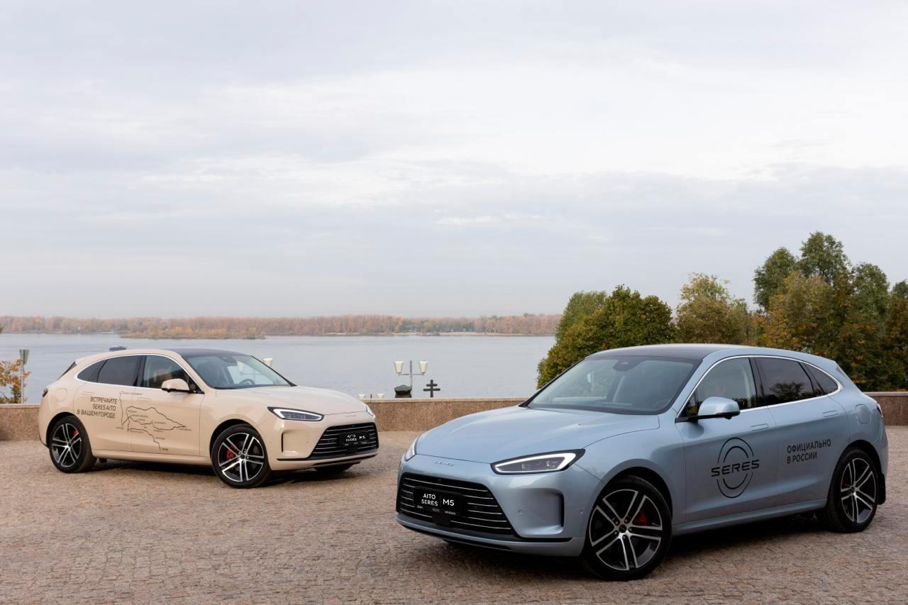 Всероссийское Road show автомобилей AITO SERES представило свои премиальные кроссоверы в Самаре