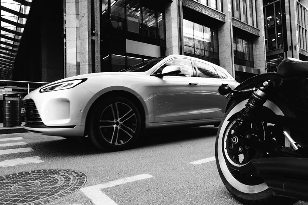 Кроссоверы AITO SERES: электромобили, которые не нужно подзаряжать