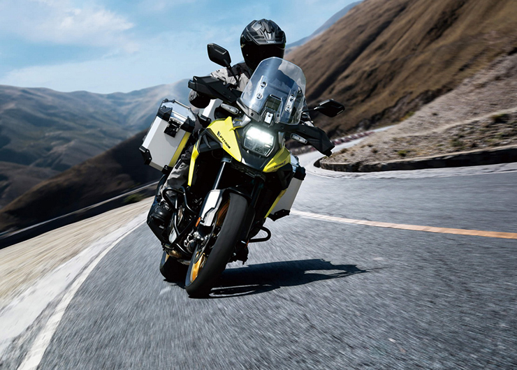 SUZUKI ОТМЕЧАЕТ ПЕРВЫЙ ЮБИЛЕЙ МОТОЦИКЛОВ V-STROM 1050 И V-STROM 1050XT