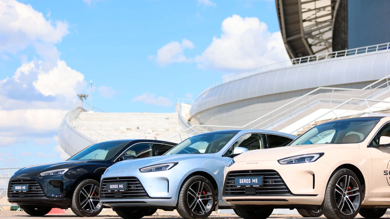 AITO Seres в Казани представили на одном из самых больших стадионов страны