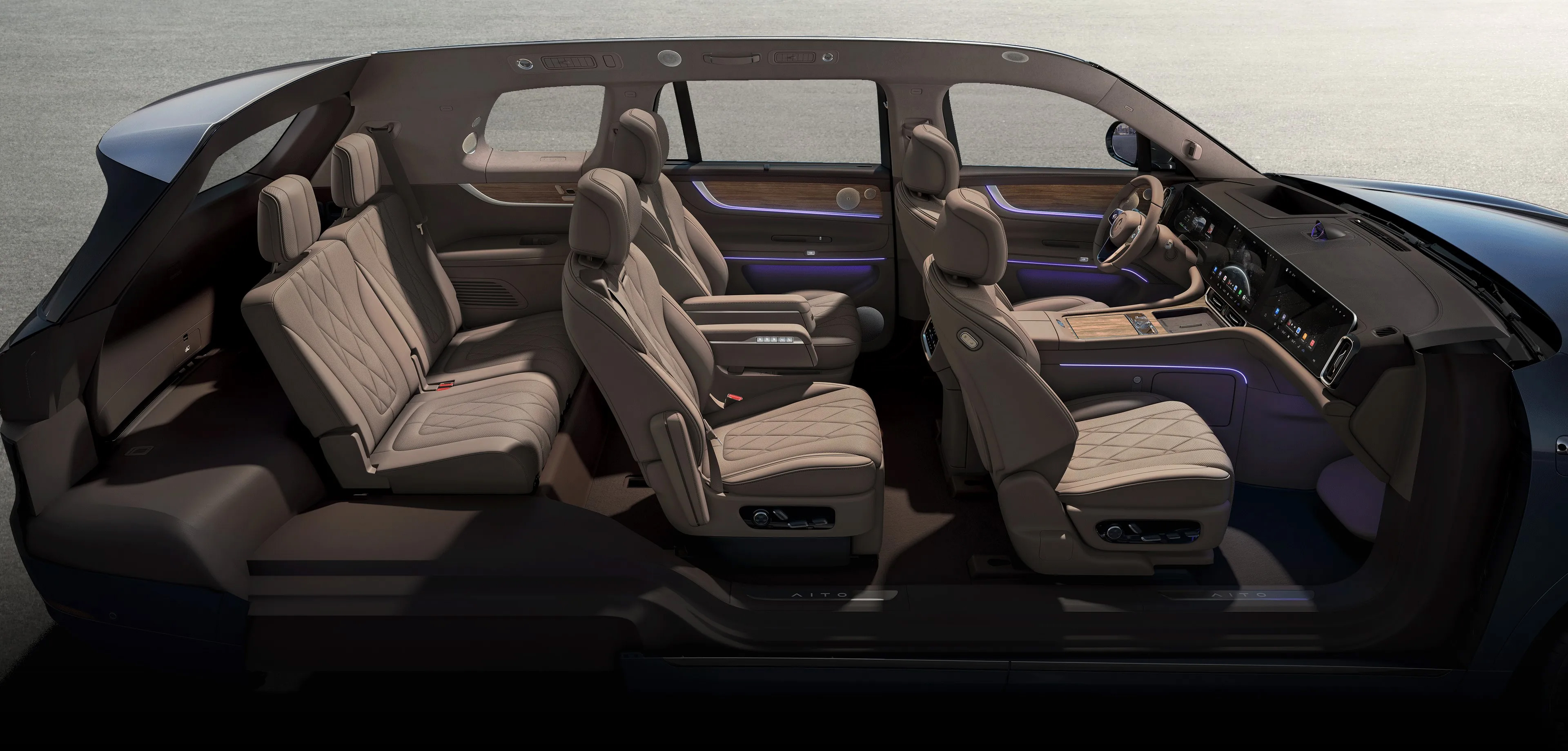 Коричневый