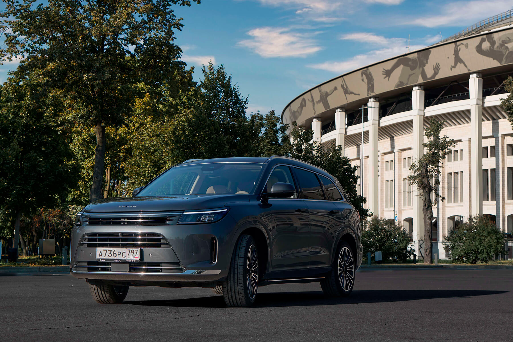 Тест-драйв Seres Aito M7: гаджет на колёсах или настоящий автомобиль?