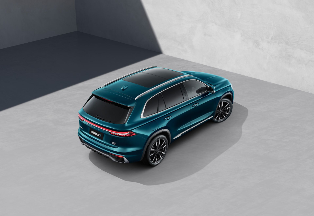 Сравнительный обзор Geely Monjaro и Chery Tiggo 8 Pro Max