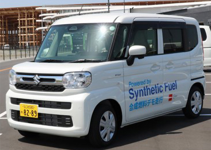 SUZUKI ПРЕДСТАВИЛА АВТОМОБИЛИ НА СИНТЕТИЧЕСКОМ ТОПЛИВЕ НА ВЫСТАВКЕ EXPO 2025 В ОСАКЕ