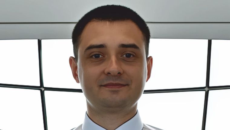 Никитин Артем