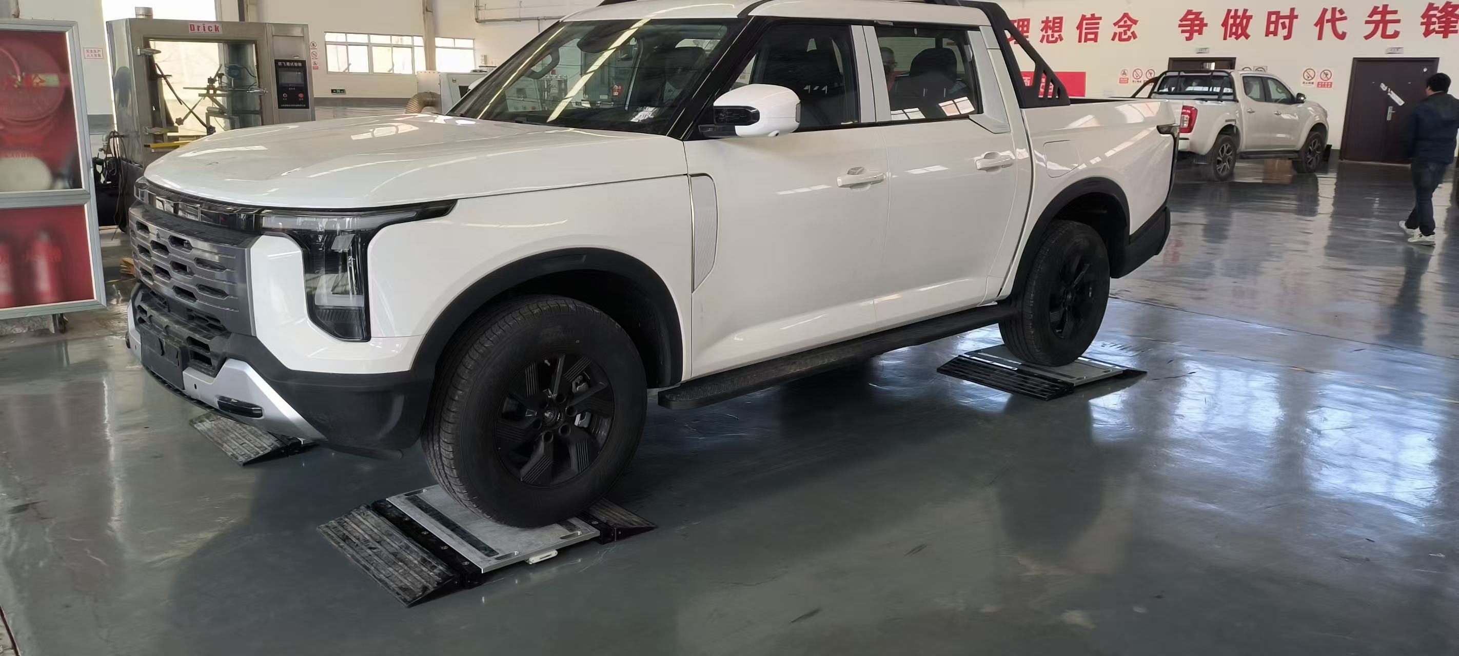 Концерн Sinomach Auto объявляет о прохождении сертификации моделей Z9 и RICH 7 в России