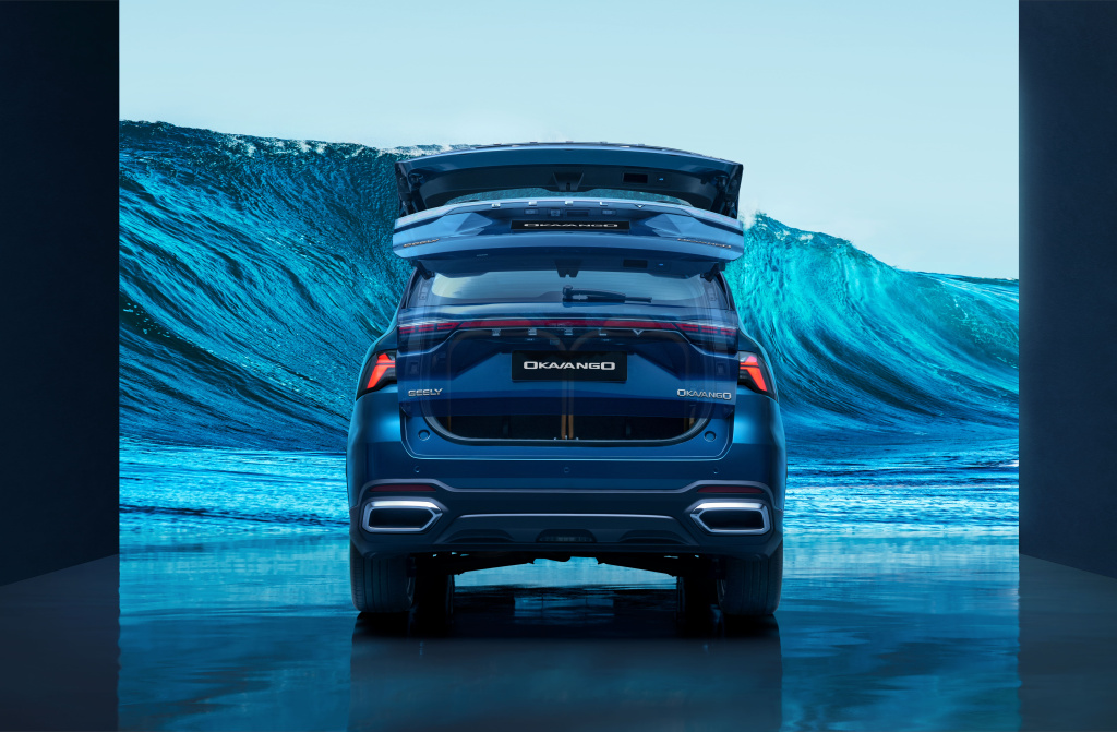 Бесключевой доступ и электропривод двери багажника