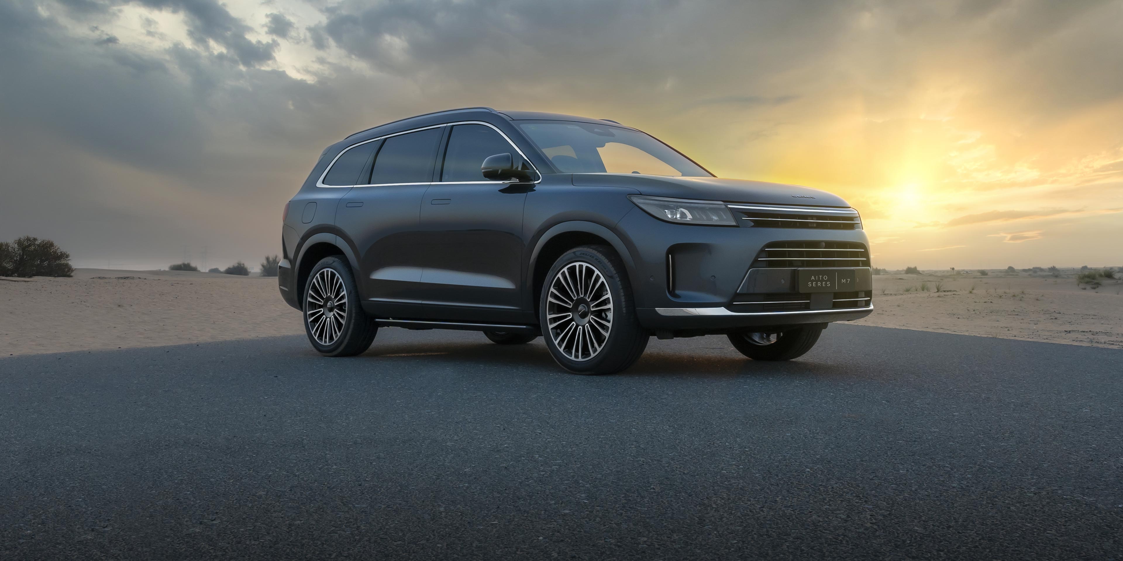 Взял Seres M7 - ветер в поле дул… бездорожье и гибрид