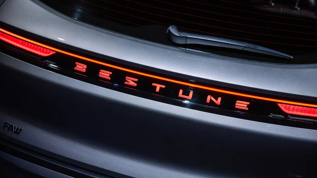 Продажи автомобилей BESTUNE выросли на 47,3 % с начала 2025 года