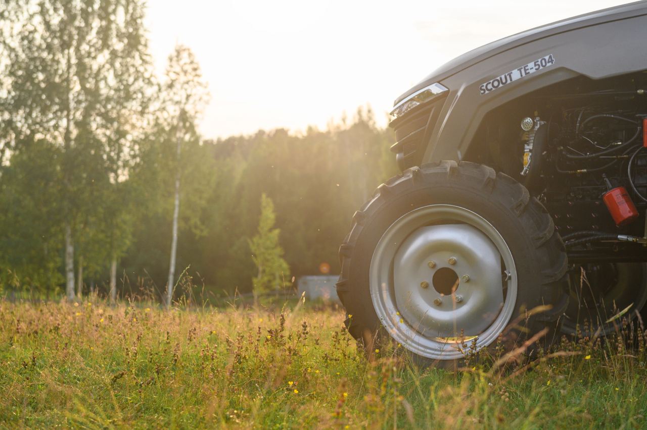 Сезонные работы на тракторе: календарь и рекомендации