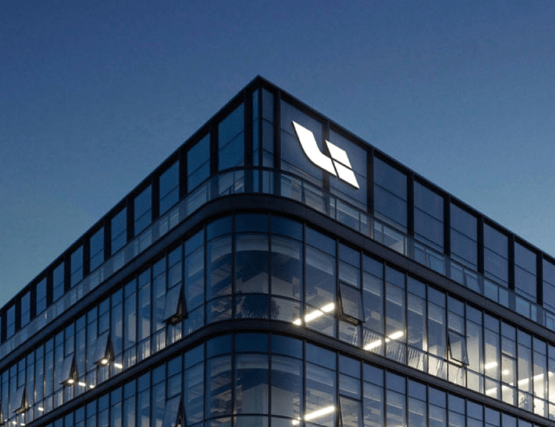 Апрель стал первым месяцем работы в России