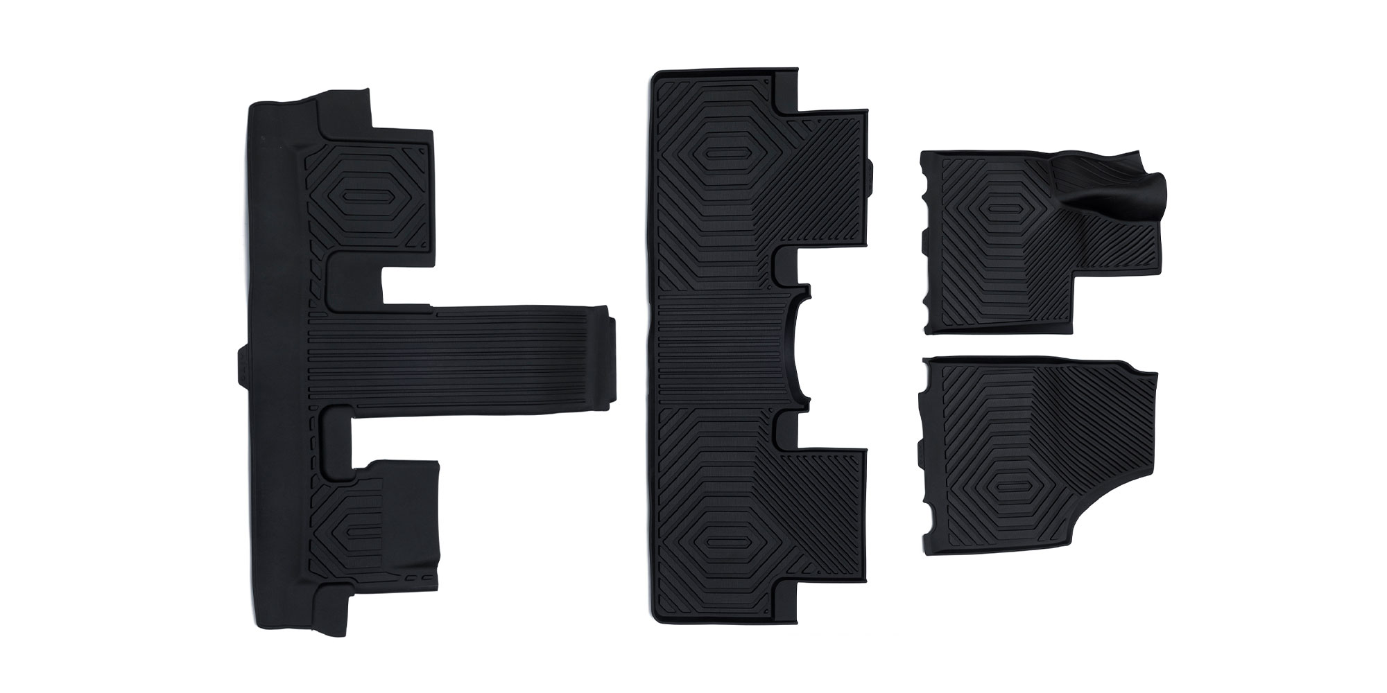 Коврики в салон 6-местного AITO M7. Материал: TPE. Цвет: коричневый