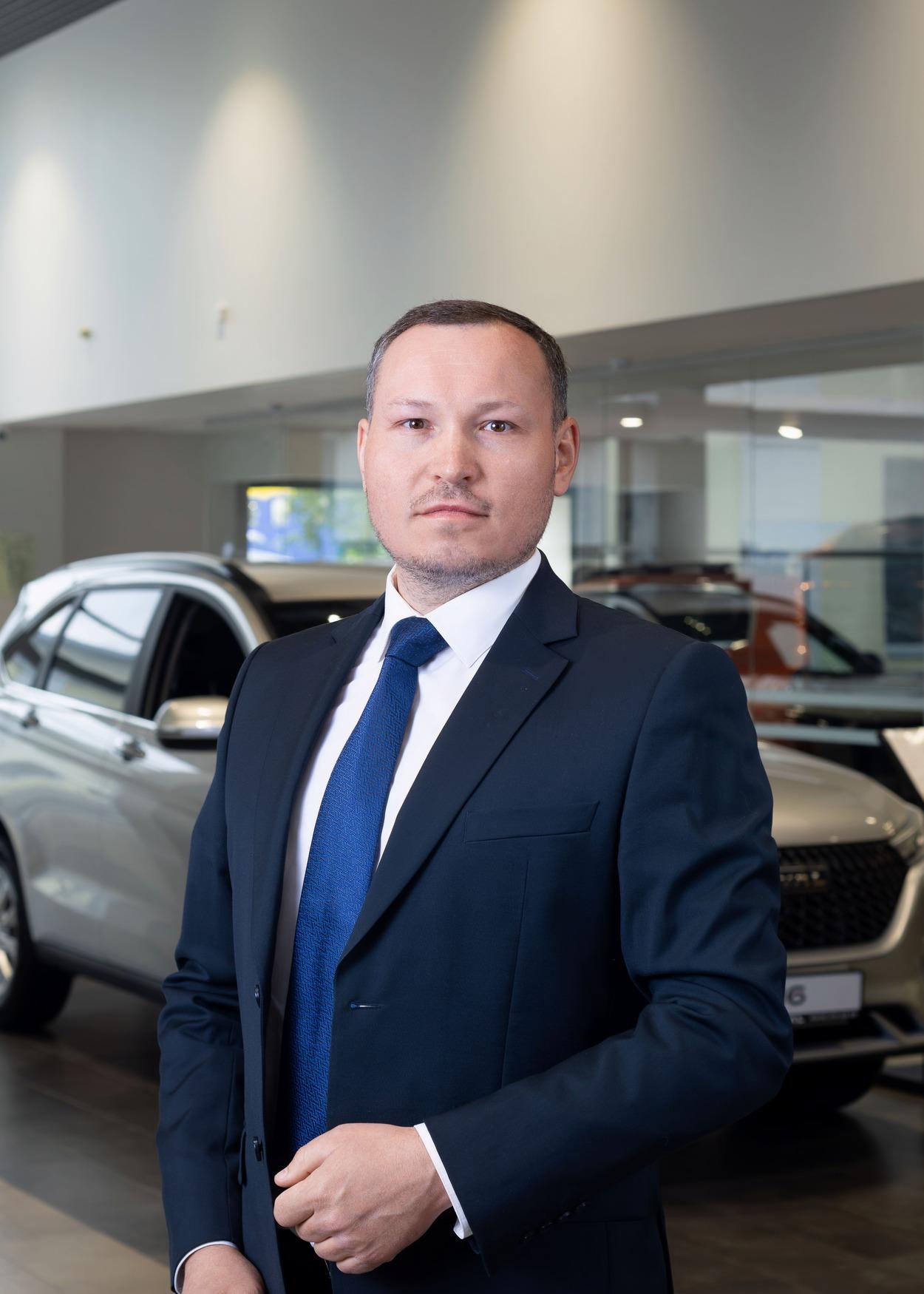 Старший менеджер отдела продаж Кыштымов Николай Павлович