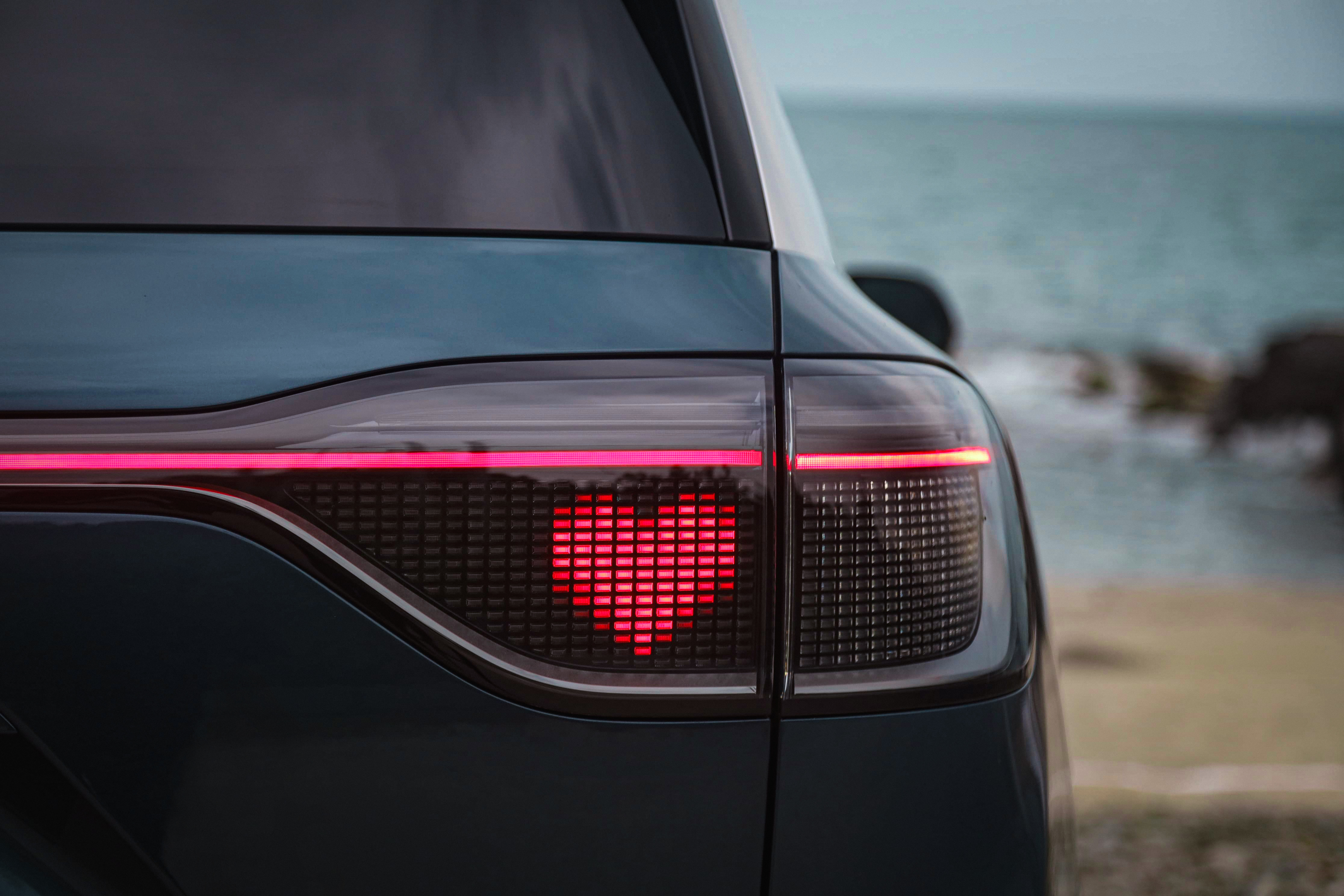 Автомобили AITO SERES представлены на Национальную премию «Автомобиль года в России»