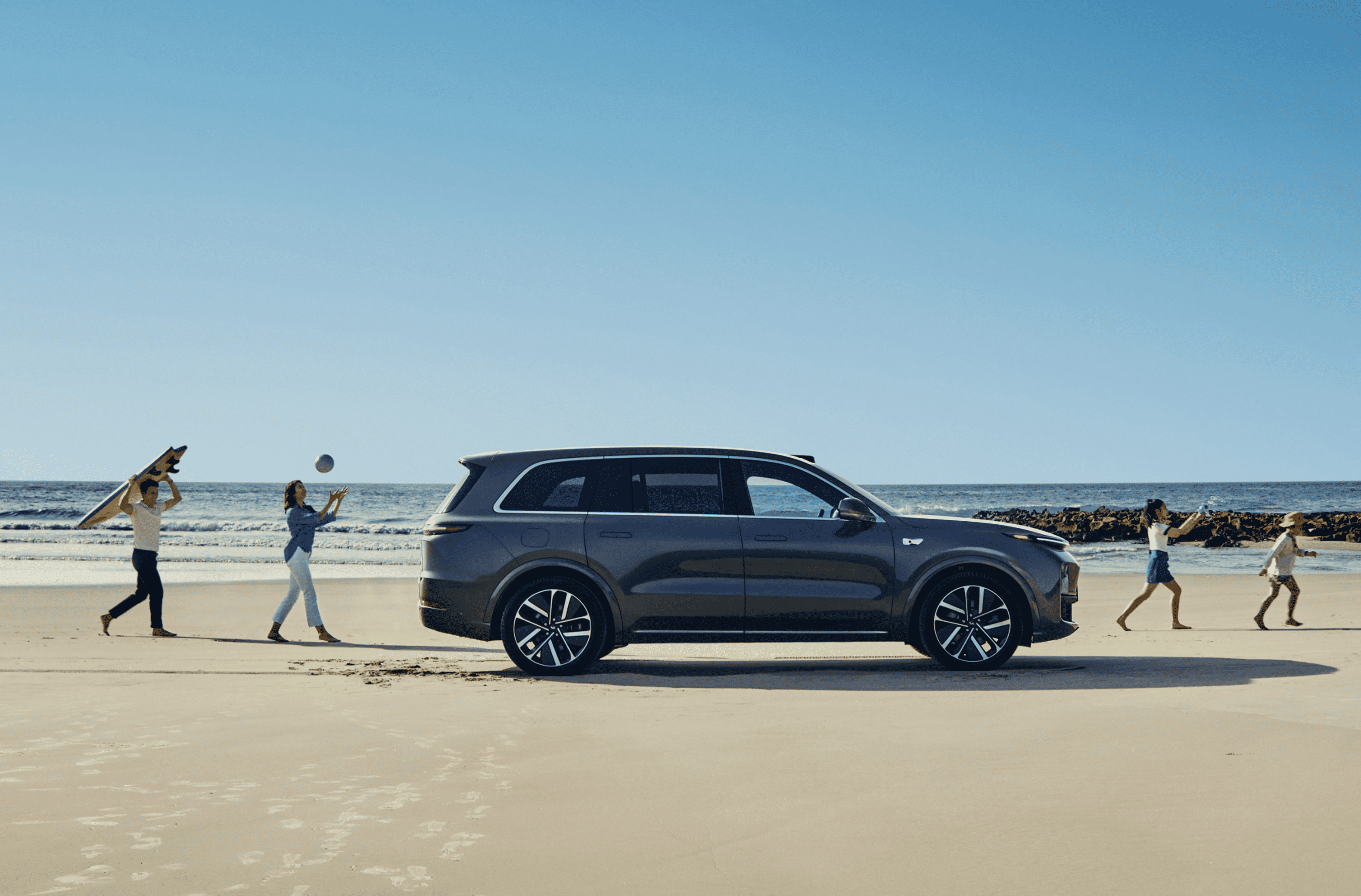 Привет! Мы Ли Авто / Li Auto.