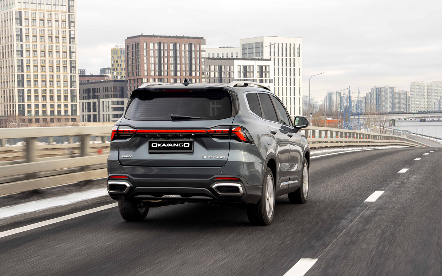 Geely Okavango: семейный кроссовер