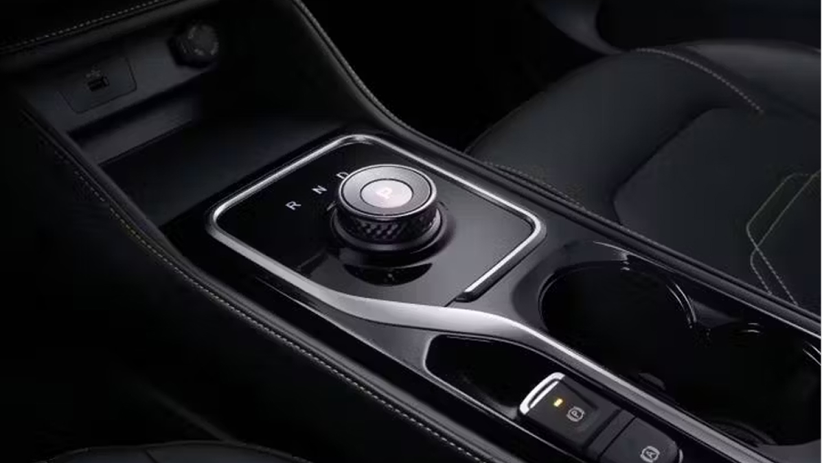 Поворотный рычаг КПП МОСКВИЧ 3Е: минимализм и технологии