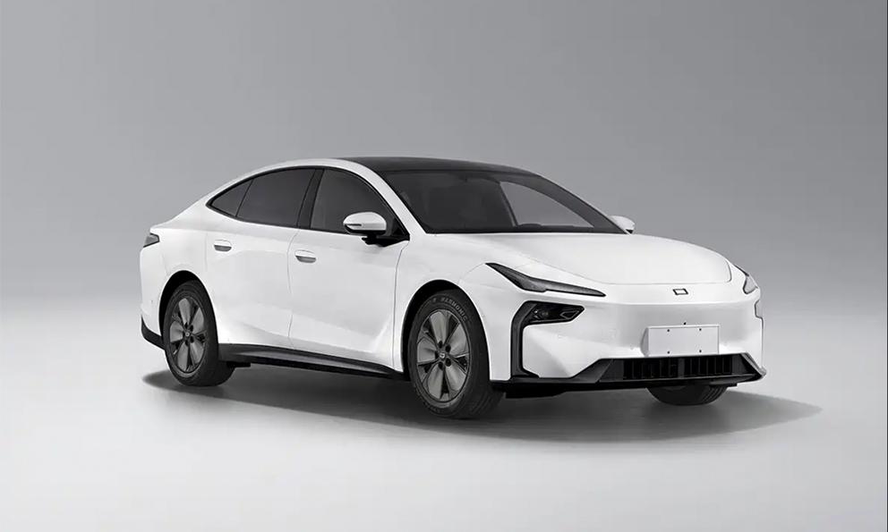 BESTUNE Joуee 08 – первый лифтбек в NEV-линейке бренда