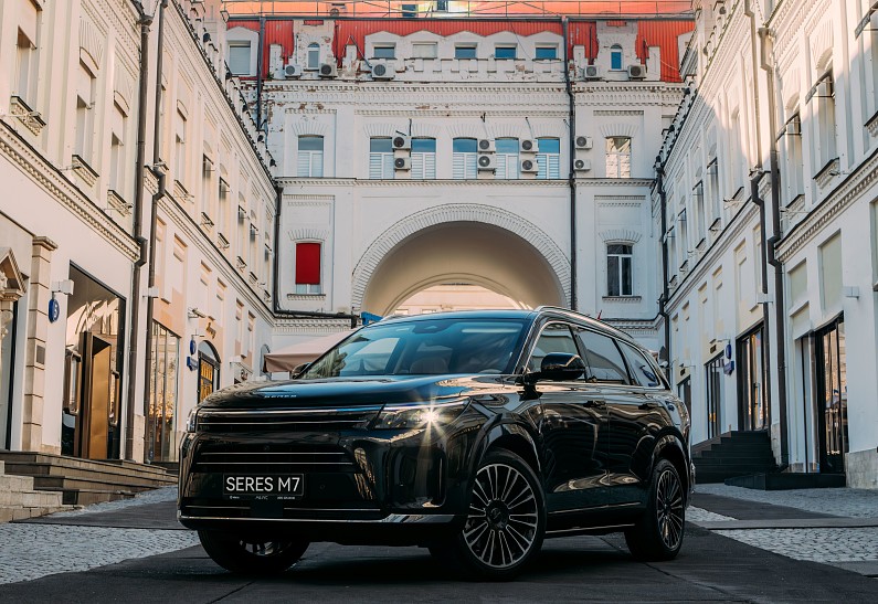 AITO SERES M7 — для тех, кто любит внутренний комфорт