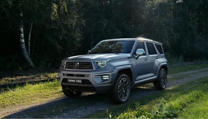 TANK 700 Hi-Performance: созвучие стиля и силы